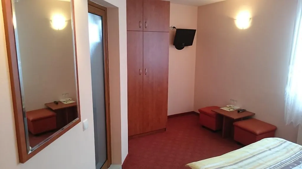 Classic Hotel Sofia 2*,